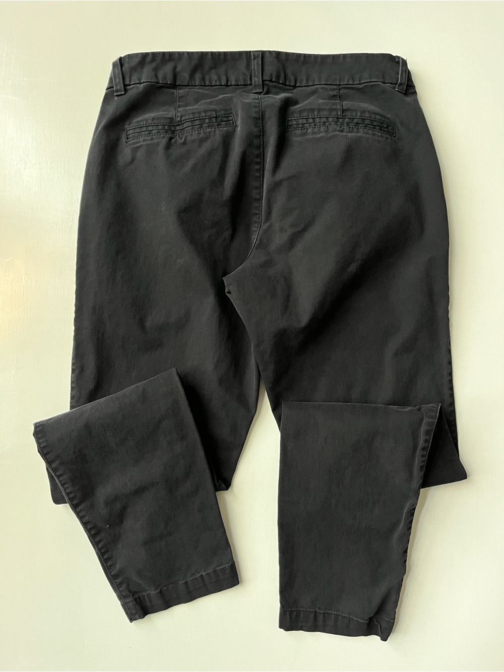OLD NAVY Bundle of Skinny Fit Pants in Navy and Black size 6 - Picture 9 of 11